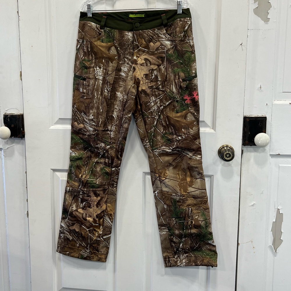 Under Armour Realtree Scent Control camouflage pants Size 10
